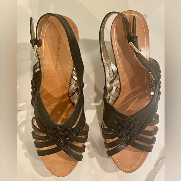 Banana Republic strappy Wedge Sandals - Picture 3 of 6